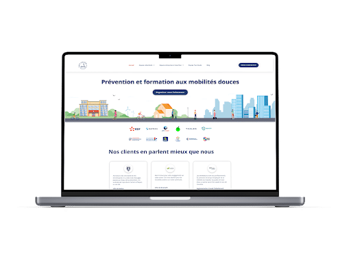 Actuelle page d'accueil du site Two Roule